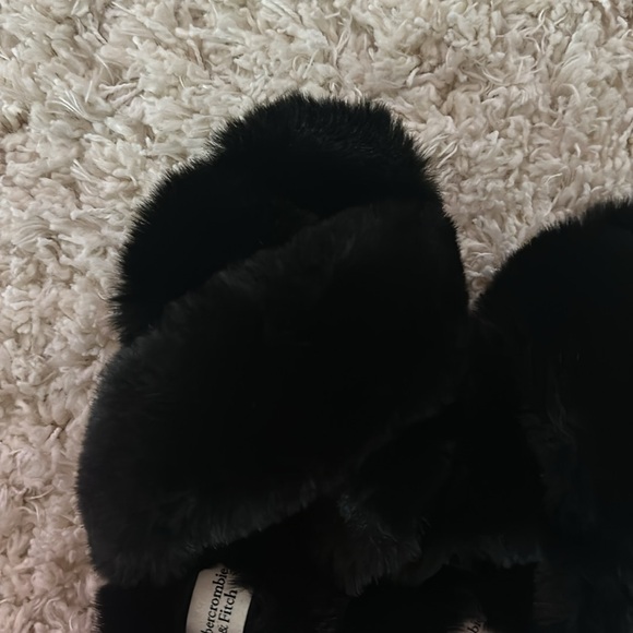 Abercrombie Slippers - Picture 5 of 5